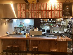 カウンター5席